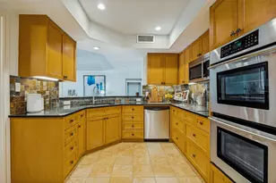 5909 Luther Ln, Dallas, TX 75225 - Photo 9