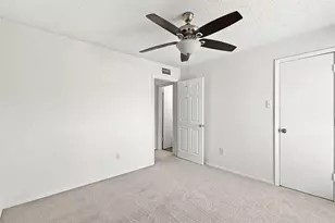 12484 Abrams Rd, Dallas, TX 75243 - Photo 17