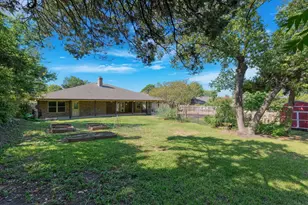705 Poage Dr, Woodway, TX 76712 - Photo 25