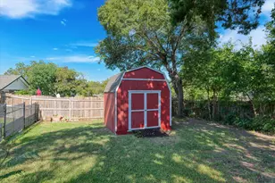705 Poage Dr, Woodway, TX 76712 - Photo 35