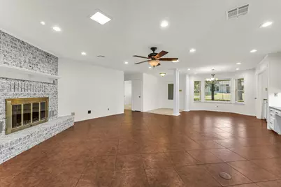 705 Poage Drive, Woodway, TX 76712 - Photo 5