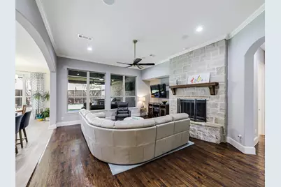 8841 Sutton Drive, Frisco, TX 75035 - Photo 17