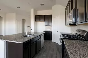 6225 Sutton Fields Trail, Aubrey, TX 76227 - Photo 9