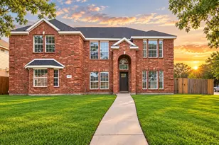403 Mountain Cir, DeSoto, TX 75115 - Photo 1