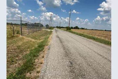 3767 East Line Road, Whitewright, TX 75491 - Photo 9