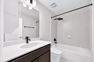 2025 Lake Front Trl, Garland, TX 75043 - Photo 19