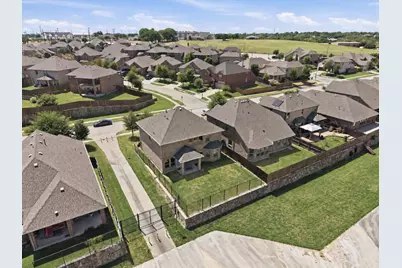 2025 Lake Front Trail, Garland, TX 75043 - Photo 31