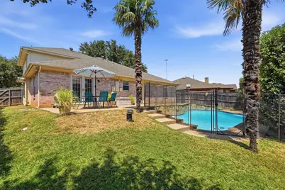 5004 Ridgefield Court, Arlington, TX 76017 - Photo 35
