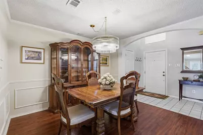 5004 Ridgefield Court, Arlington, TX 76017 - Photo 9