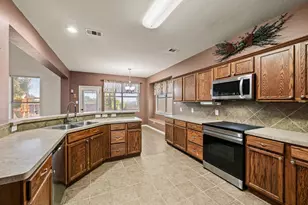 1417 White Ash St, Saginaw, TX 76131 - Photo 23