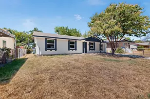 661 Edgeglen Dr, Dallas, TX 75217 - Photo 5