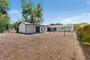 661 Edgeglen Dr, Dallas, TX 75217 - Photo 25