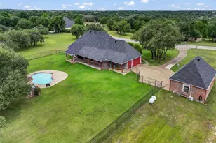 136 Arapahoe Ridge, Weatherford, TX 76087 - Photo 3