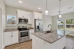 3208 31st St, Fort Worth, TX 76106 - Photo 9
