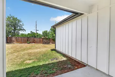 3208 31st Street, Fort Worth, TX 76106 - Photo 33