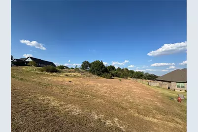 7901 Rohne Court, Granbury, TX 76049 - Photo 11