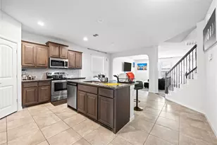 916 Meadow Scape Dr, Fort Worth, TX 76028 - Photo 3
