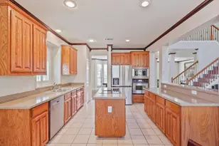 5828 Ivy Glen Dr, Grand Prairie, TX 75052 - Photo 9