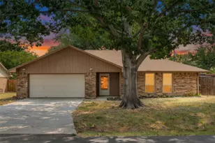1909 Oak Hl Dr, Corinth, TX 76210 - Photo 1