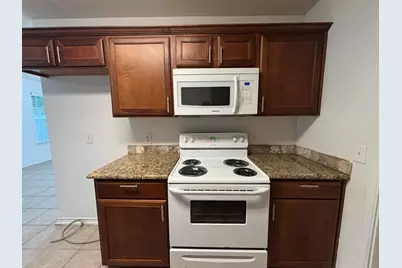 909 Parkplace Ridge, Princeton, TX 75407 - Photo 9