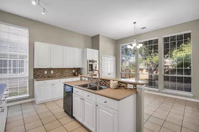 2904 Parkhaven Drive, Flower Mound, TX 75022 - Photo 7