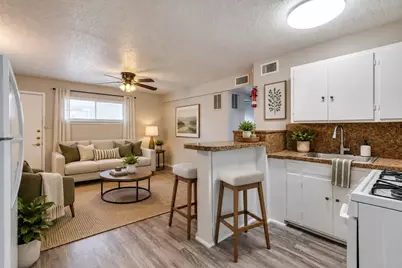 2213 Capri Drive #103, Fort Worth, TX 76114 - Photo 3