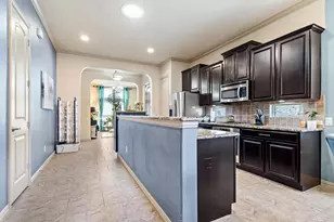 2459 Embleton Dr, Lewisville, TX 75067 - Photo 7