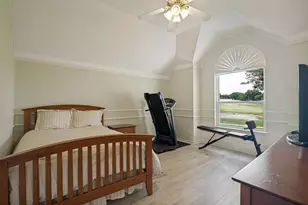 101 Fountain Hills Dr, Garland, TX 75044 - Photo 9