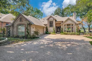 101 Fountain Hills Dr, Garland, TX 75044 - Photo 1