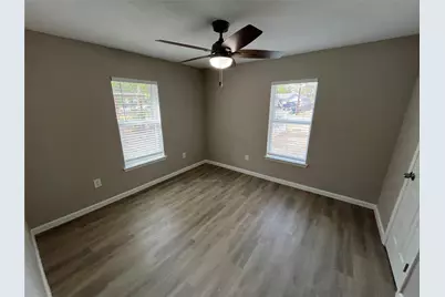 2406 Lolita Drive, Dallas, TX 75227 - Photo 13