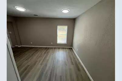 2406 Lolita Drive, Dallas, TX 75227 - Photo 3