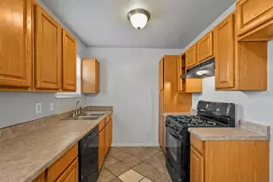 3204 Caribbean Dr, Mesquite, TX 75150 - Photo 11