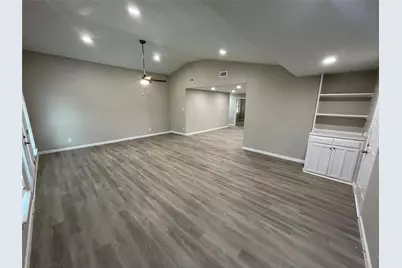 1831 Moonbeam Lane, Carrollton, TX 75006 - Photo 13