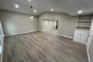 1831 Moonbeam Ln, Carrollton, TX 75006 - Photo 13