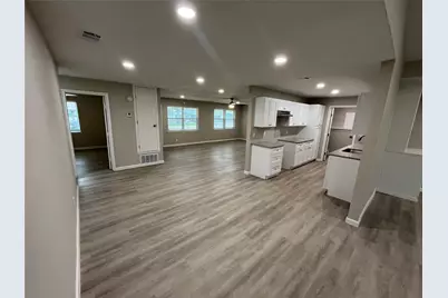 1831 Moonbeam Lane, Carrollton, TX 75006 - Photo 7