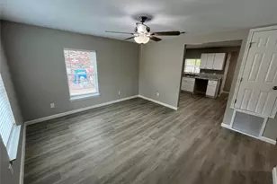 859 Portnoma Ln, Dallas, TX 75217 - Photo 3