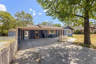 204 N 3rd St, Celeste, TX 75423 - Photo 5