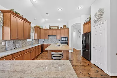 9941 Grandview Drive, Denton, TX 76207 - Photo 11