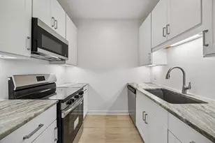9600 Royal Ln, Dallas, TX 75243 - Photo 9