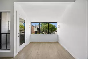 9600 Royal Ln, Dallas, TX 75243 - Photo 7