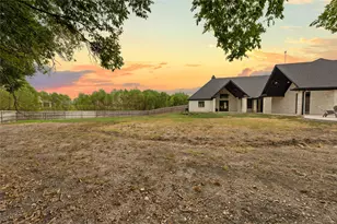 240 Royals Rnch Rd, Lorena, TX 76655 - Photo 31