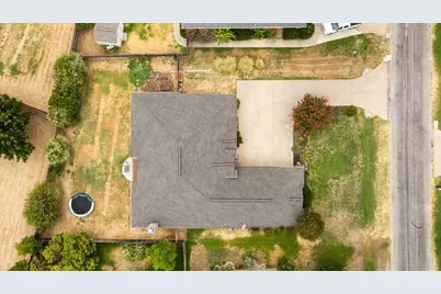 313 Casas Del Norte Street, Granbury, TX 76049 - Photo 39