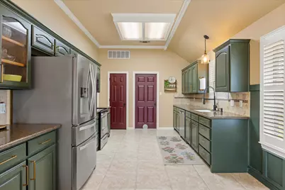 313 Casas Del Norte Street, Granbury, TX 76049 - Photo 13
