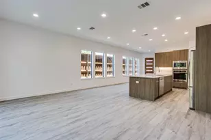 2335 Hondo Ave, Dallas, TX 75219 - Photo 3