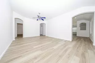 1713 Heron Dr, Aubrey, TX 76227 - Photo 9