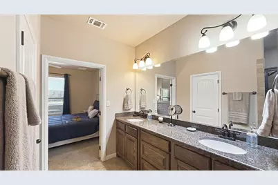 1306 Lauren Lane, Granbury, TX 76048 - Photo 15