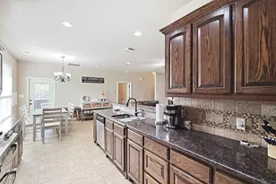 1306 Lauren Ln, Granbury, TX 76048 - Photo 9