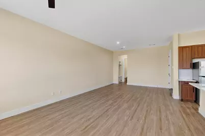3425 Sanjeev Drive, Irving, TX 75060 - Photo 7