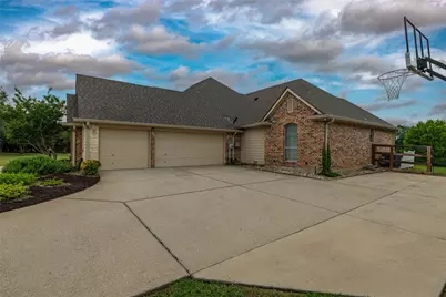 2304 Chipping Campden Road, Denton, TX 76226 - Photo 35