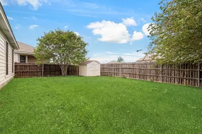 1008 Fort Apache Drive, Fort Worth, TX 76052 - Photo 19